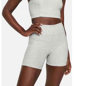 Outdoor Voices Warmup Shorts Dove XS